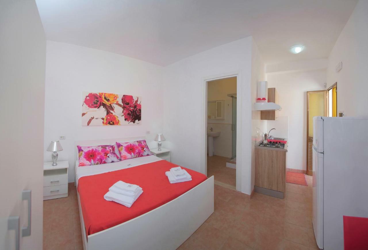 Eolo Casa Vacanze Torre Lapillo Kültér fotó